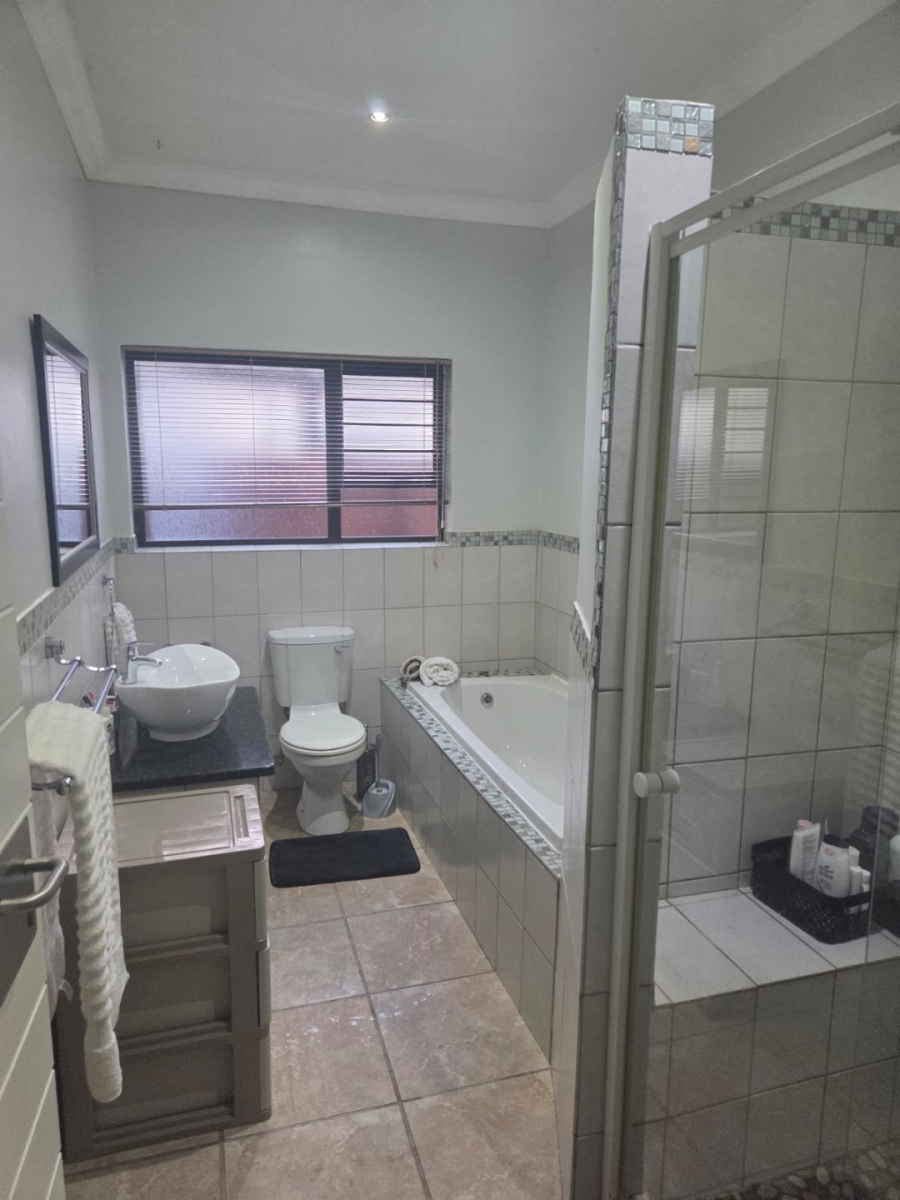 To Let 2 Bedroom Property for Rent in Hadison Park Northern Cape